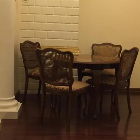 Cozy Studio Near Greek Square * Odesa